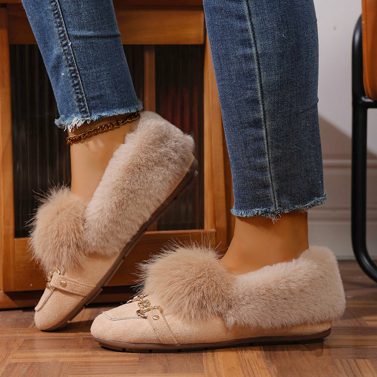 Cotton-padded With Velvet Lightweight And Comfortable Skin-friendly Plush Comfortable Versatile Women's Shoes