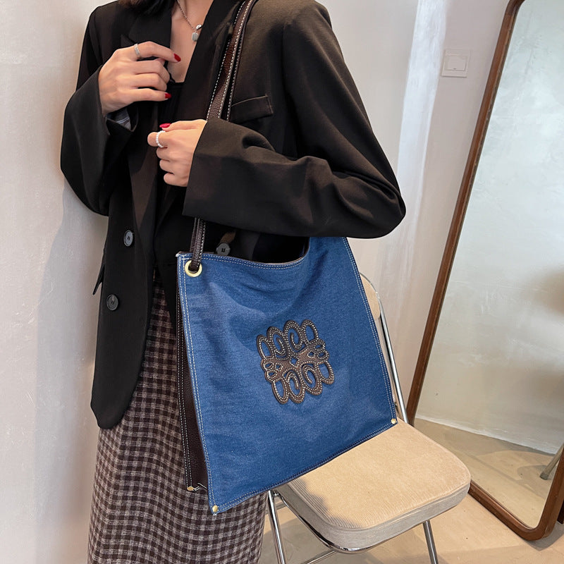 Large Capacity New Women's Versatile Canvas Bag