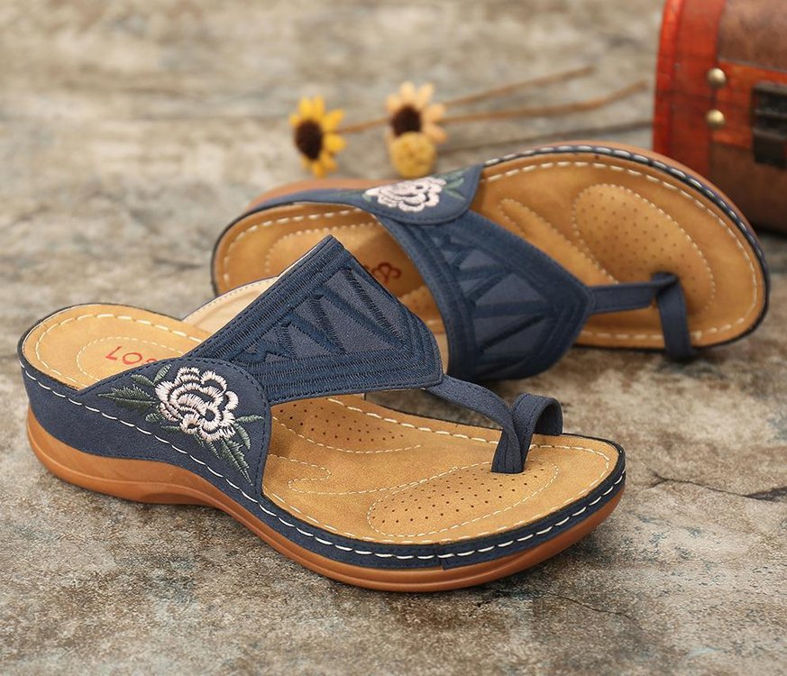 Sexy Female Floral Embroidery Ring Comfortable Casual Wedge Sandals