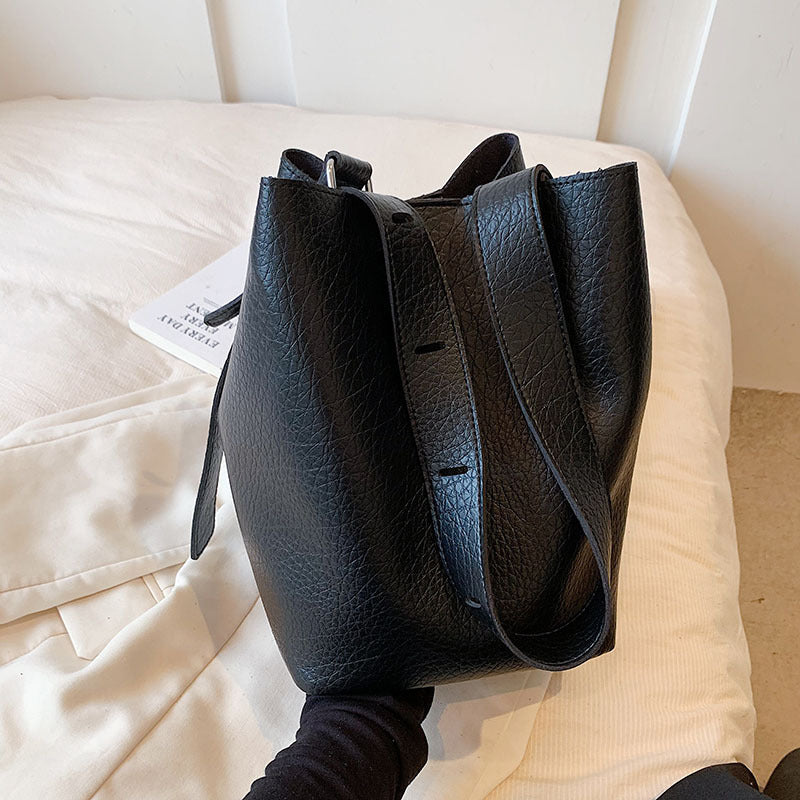 Versatile Large Capacity Portable Commuter Bag