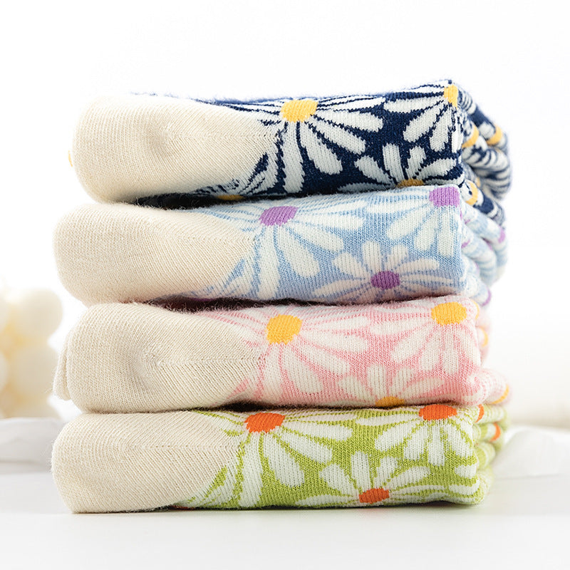Winter Creative Small Daisy Flower Women's Socks