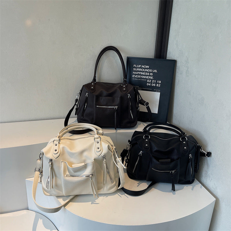 Large Capacity Retro Women's Messenger Bag