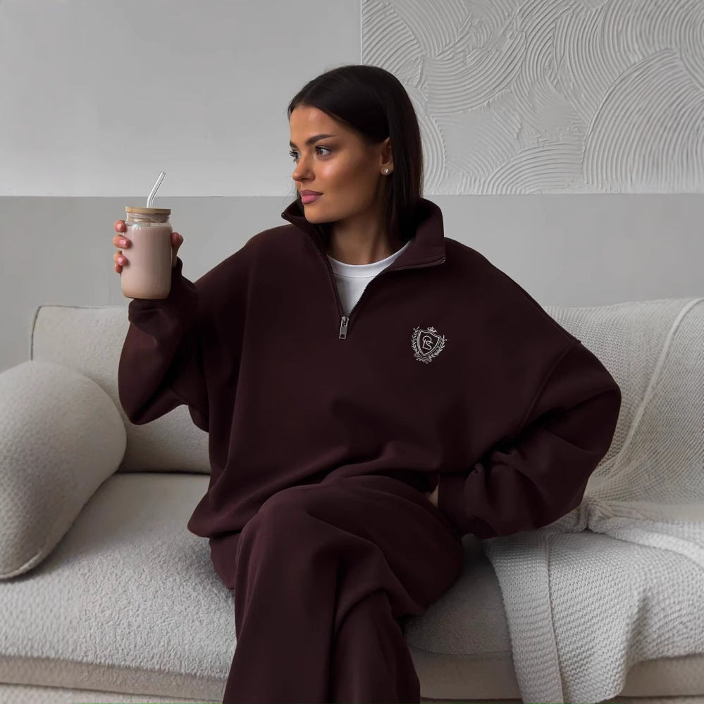 Alsidig Behagelig Terry Sweatshirt med Rund Hals og Bogstaver