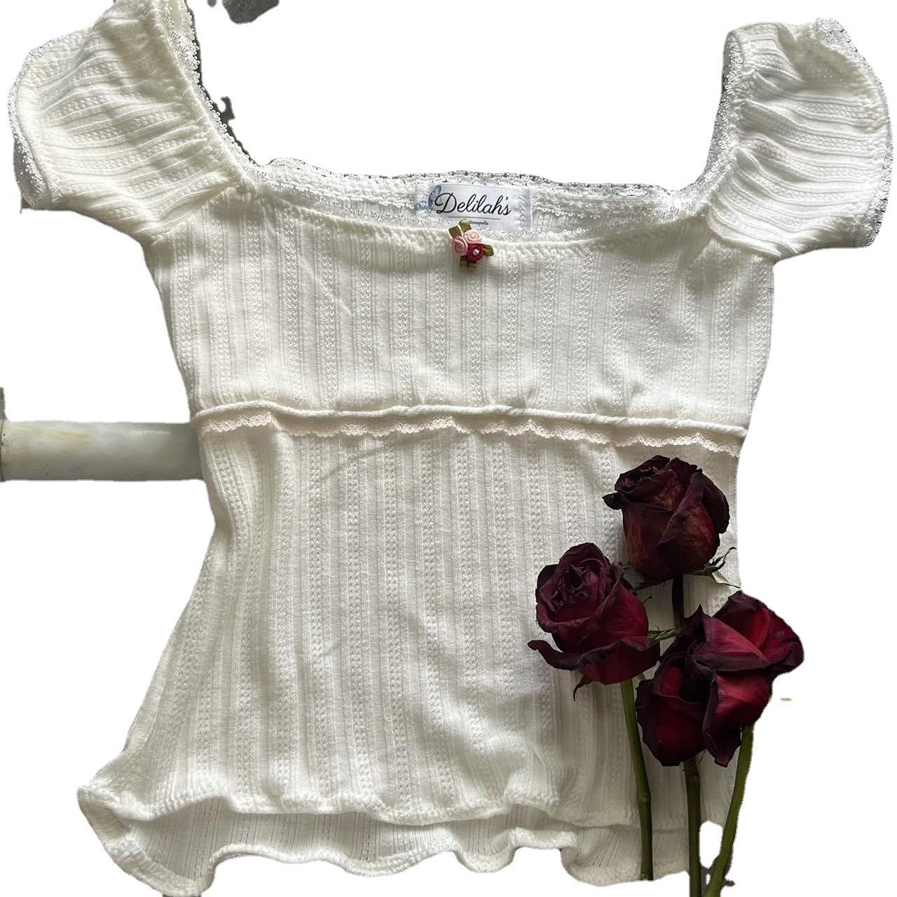 Skulderplisseret off-shoulder top med korte ærmer