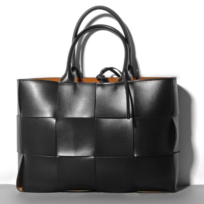 Woven Cowhide Single Shoulder Checkered Handbag