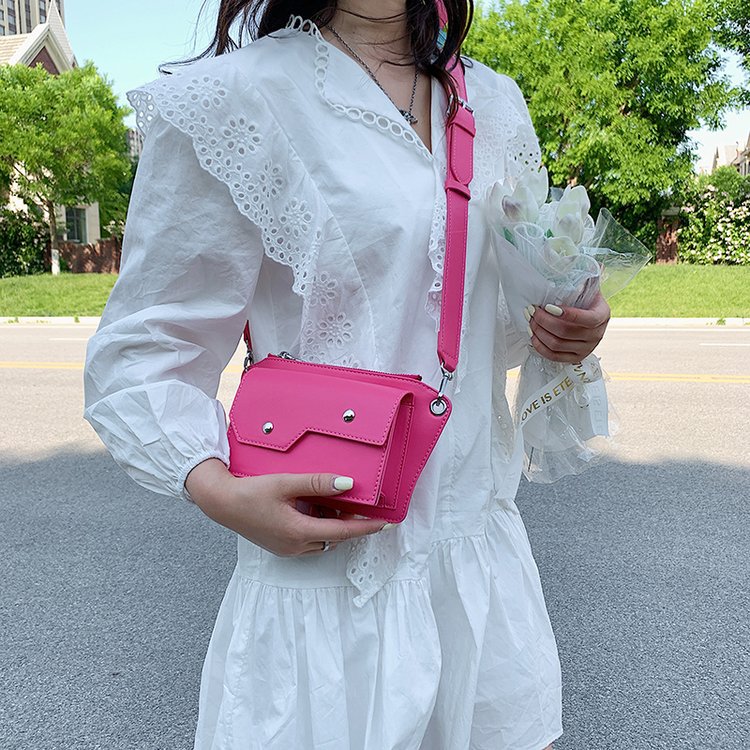 New Style Crossbody Small Square Bag Car With Simple Stitching
