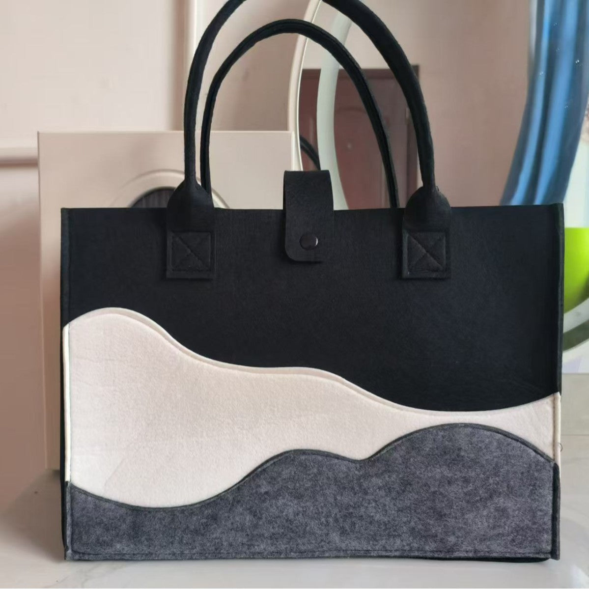 National-style Mountain Peak Tote Bag, Felt Handbag, Perfect As A Gift Or Souvenir