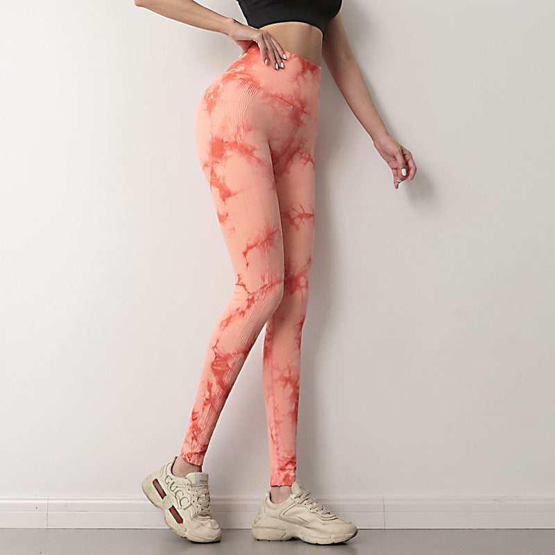 Sports Running Tight Fitness Pants Show Buttocks
