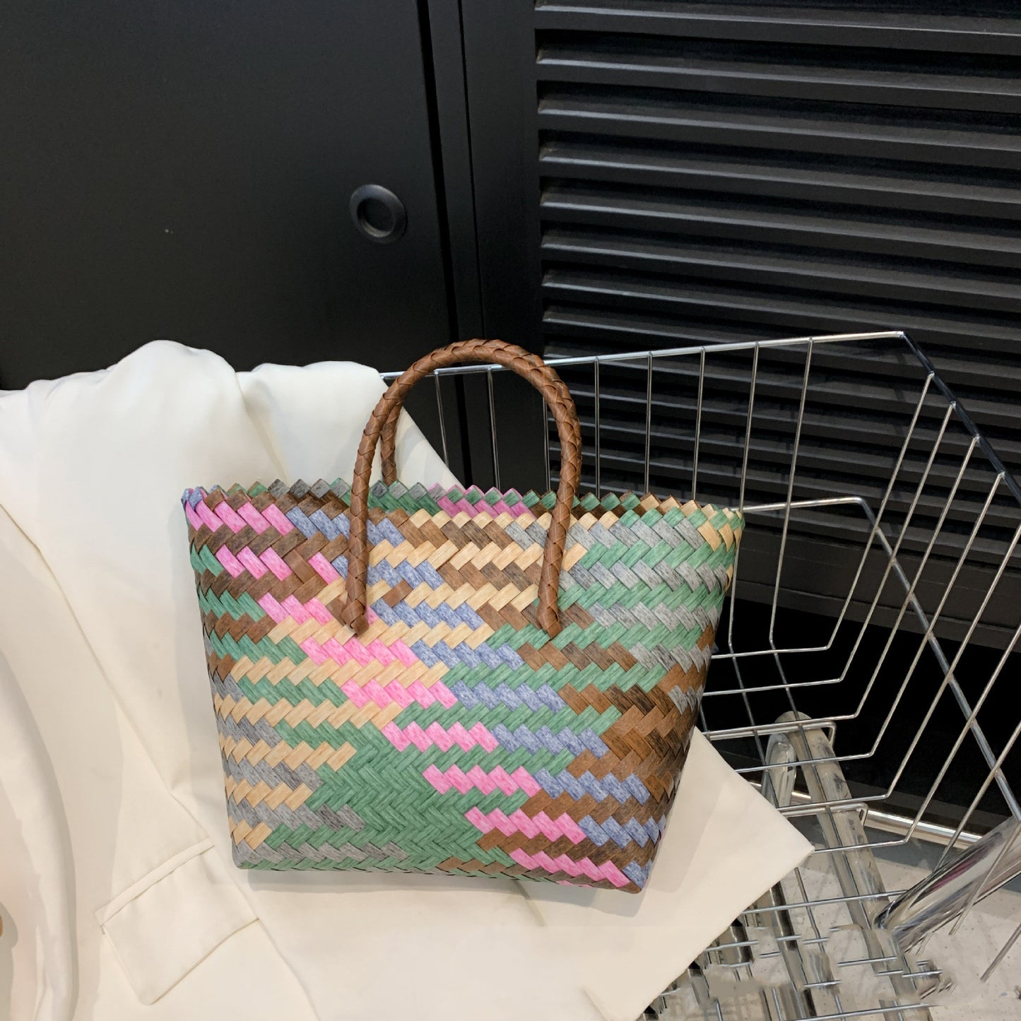 Women's Fashion Retro Large Capacity Woven Bag