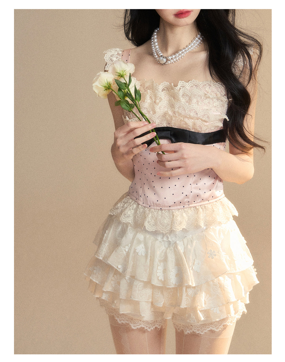 Off-shoulder Beautiful Lace T-shirt