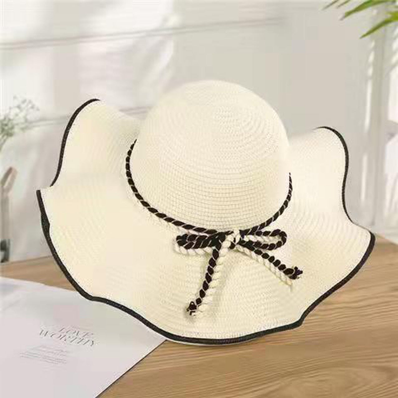 Versatile Lace Bow Holiday Sun Hat