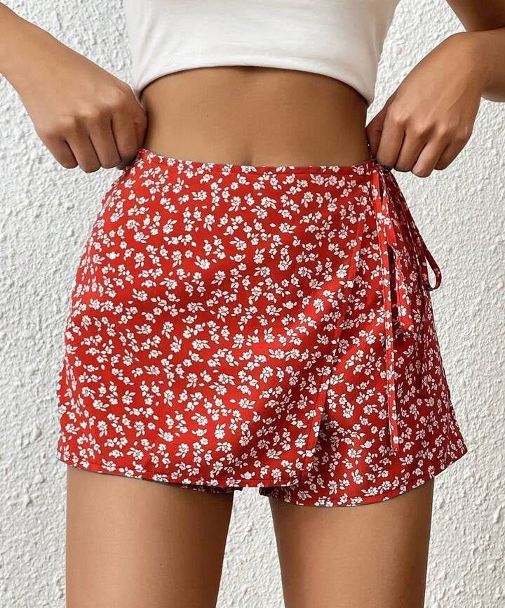 Blomstrede Snørebånds-shorts med Høj Talje Afslappet og alsidig til Kvinder