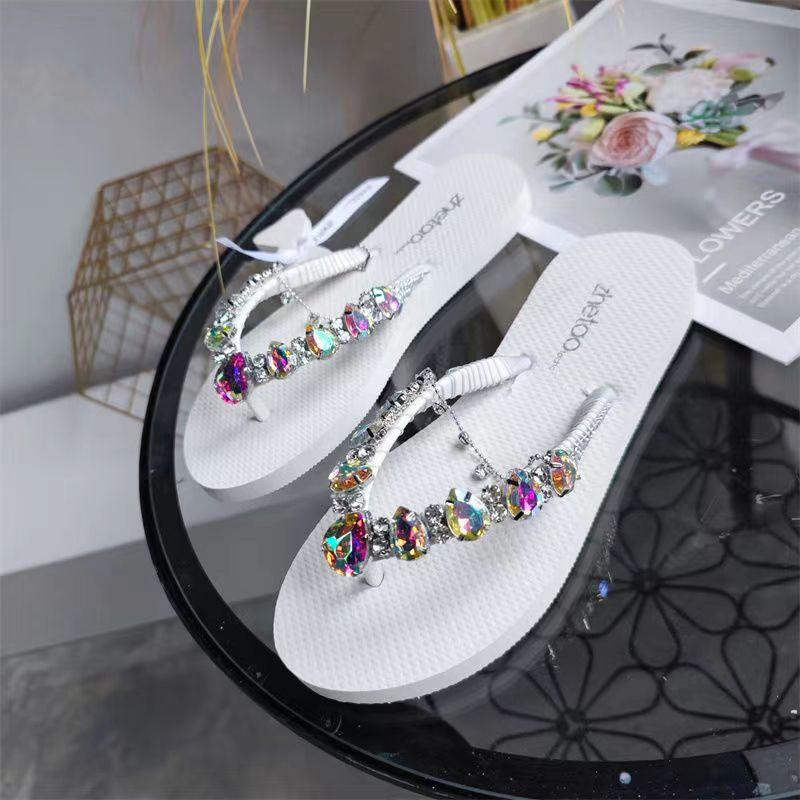 Wearing Korean Version Net Red Rhinestone Flat Sandals