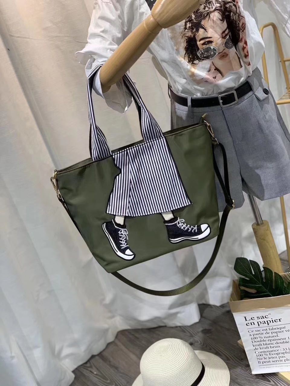 Fashion Casual Nylon Crossbody One-shoulder All-match Shoe Pattern