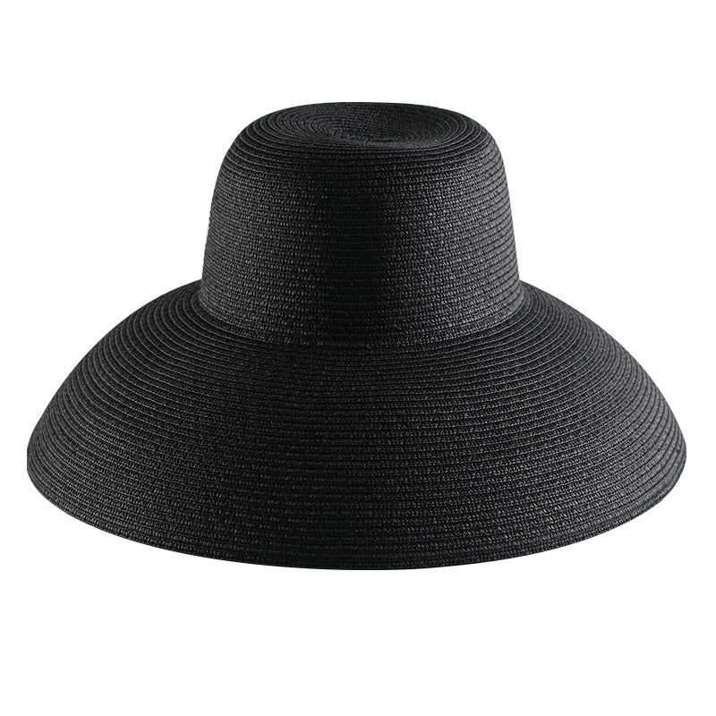 Big Brim Straw Hat On The Beach With Sun Protection And Sunshade