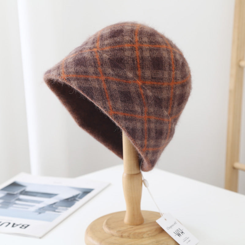 Warm Keeping Diamond Plaid Color Hat Is Fashionable