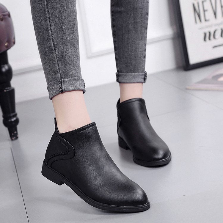Women's Flat Heel Pointed Zip Martin Boots