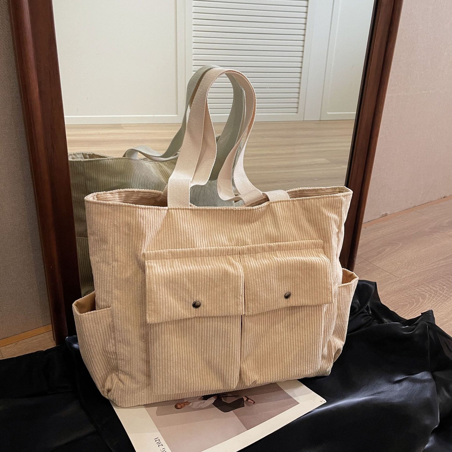 Women's Large Capacity Corduroy Shoulder Bag Portable Tote Bag
