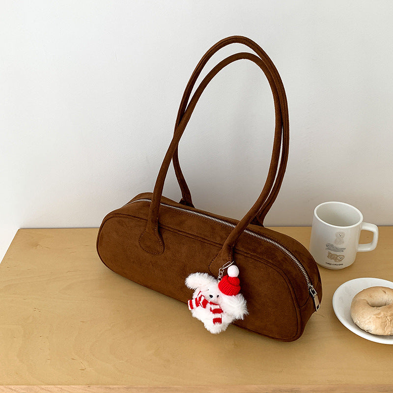 New Large Capacity Shoulder Niche Vintage Suede Baguette Underarm Bag