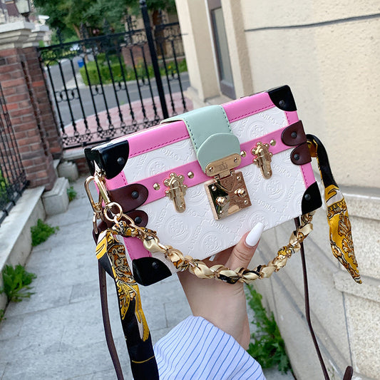 New Style One Shoulder Cross Body Female Foreign Style Graffiti Printed Box Bag