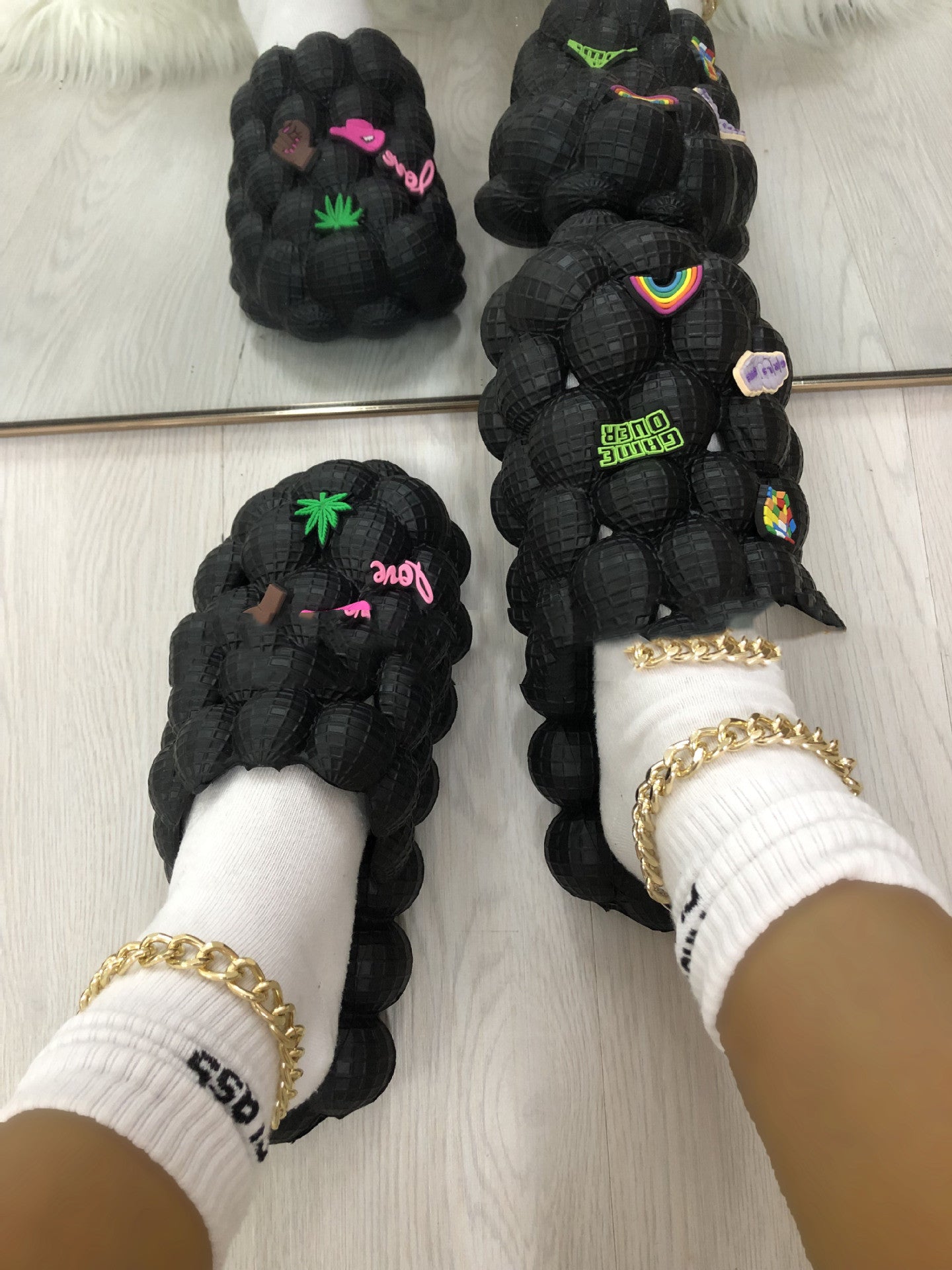 European And American Women Wear Massage Creative Peanut Sandals
