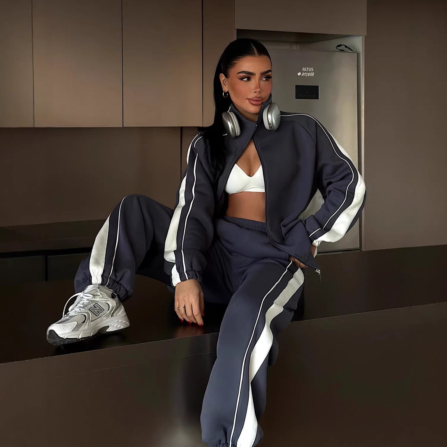 Womens Fashionable Striped Color-Block Zip-Up Cardigan And Pants Set