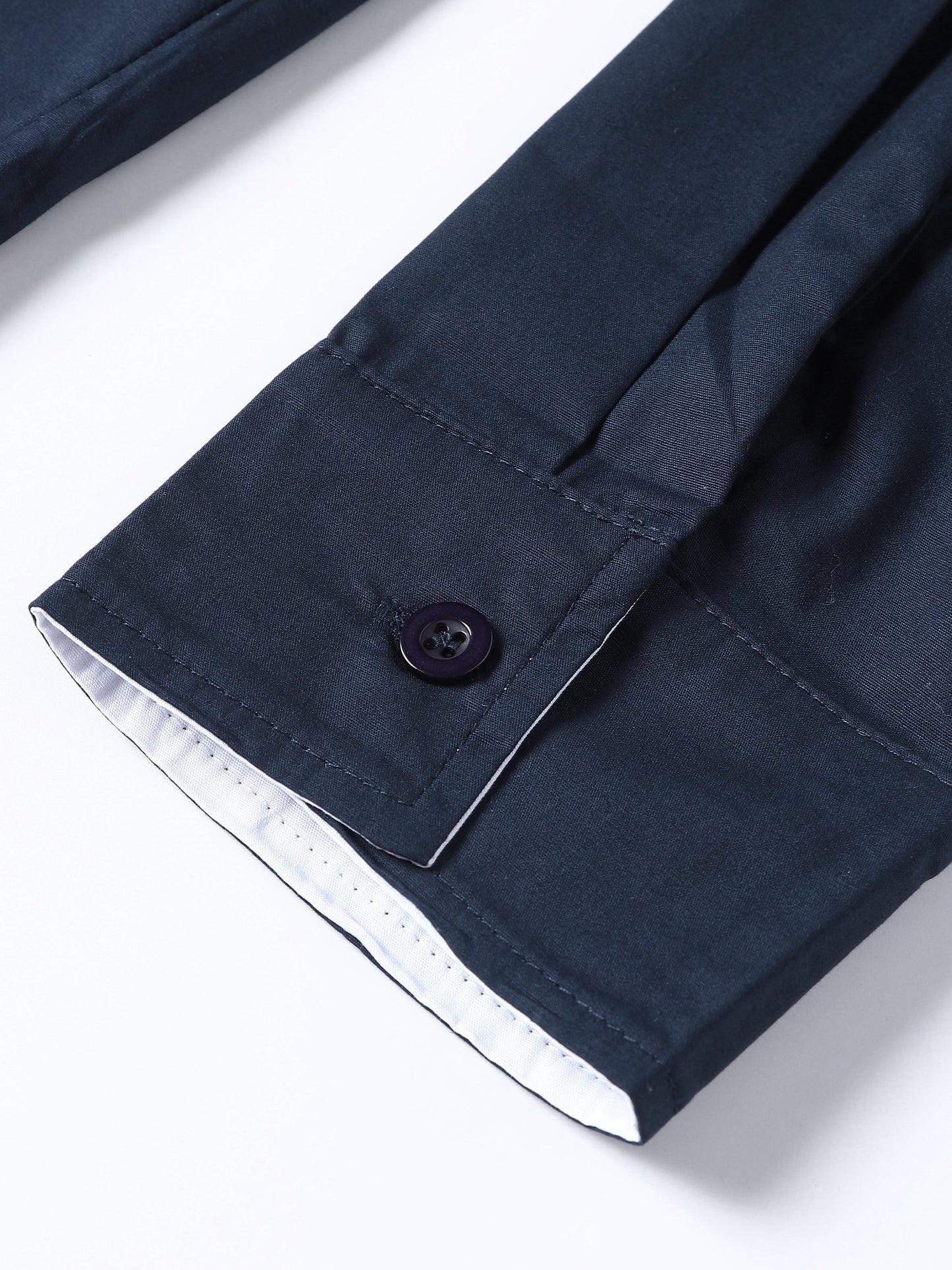 Cool And Casual Long-sleeved Shirt In Contrasting Colors For A Teenage Man