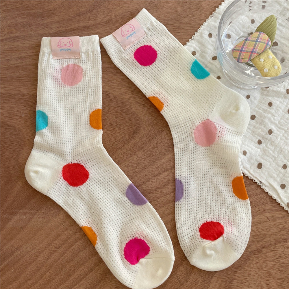 Colorful Mid-calf Breathable Sweat-wicking Socks In A Simple Solid Color