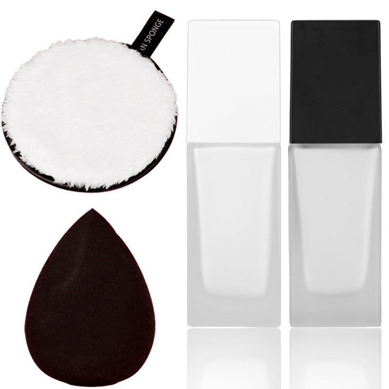 Discoloration Liquid Foundation