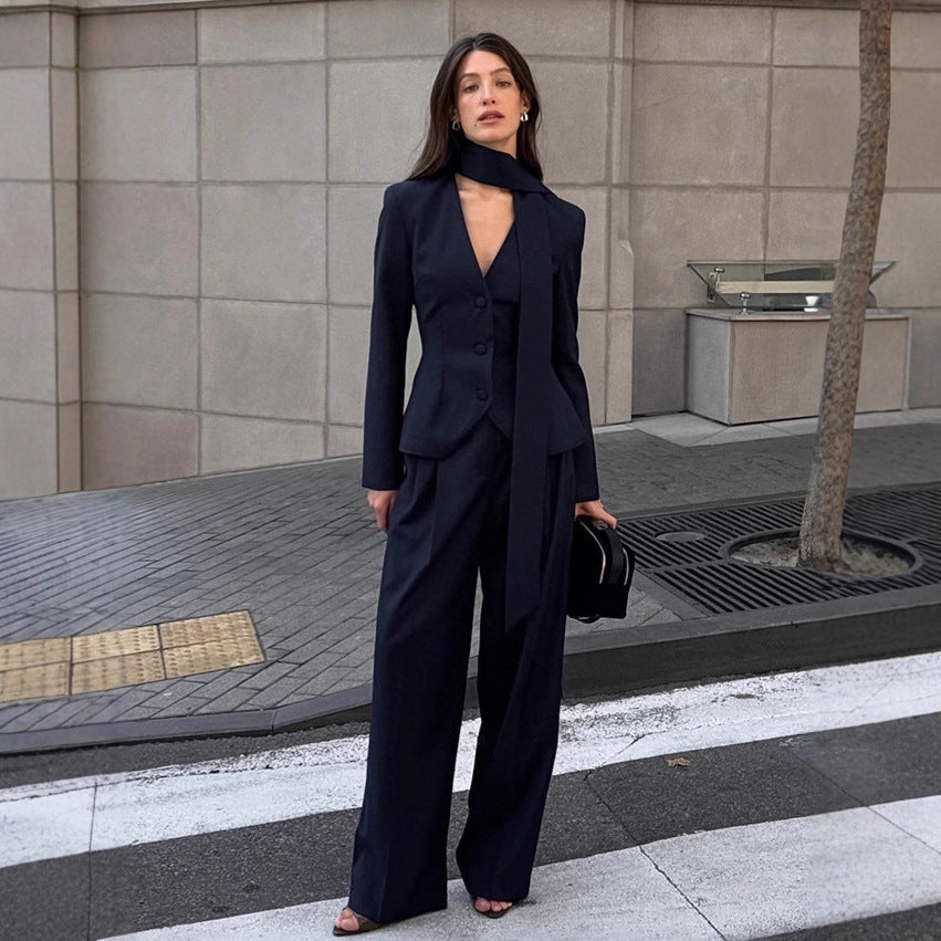 Fashion Commuter Halter Suit Women Winter New