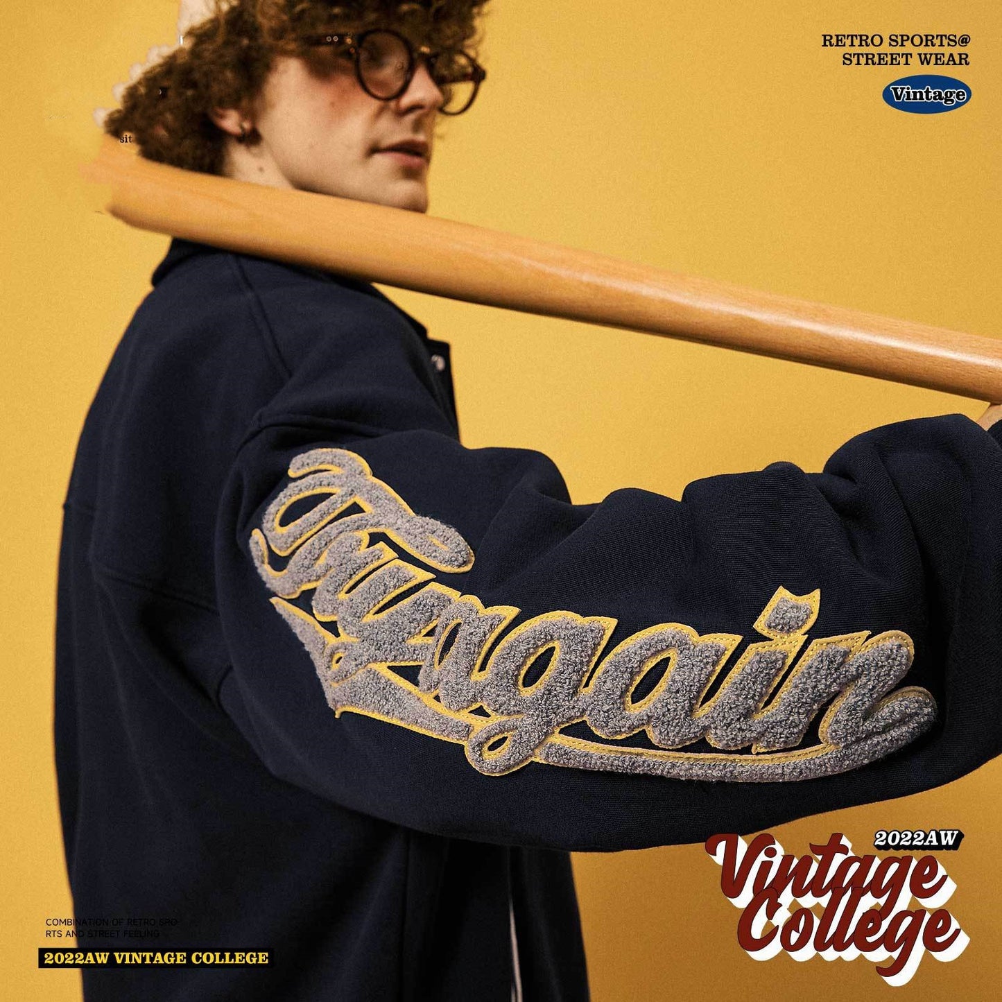 Baseballuniform i polarfleece med broderi og klistermærker i kontrastfarver