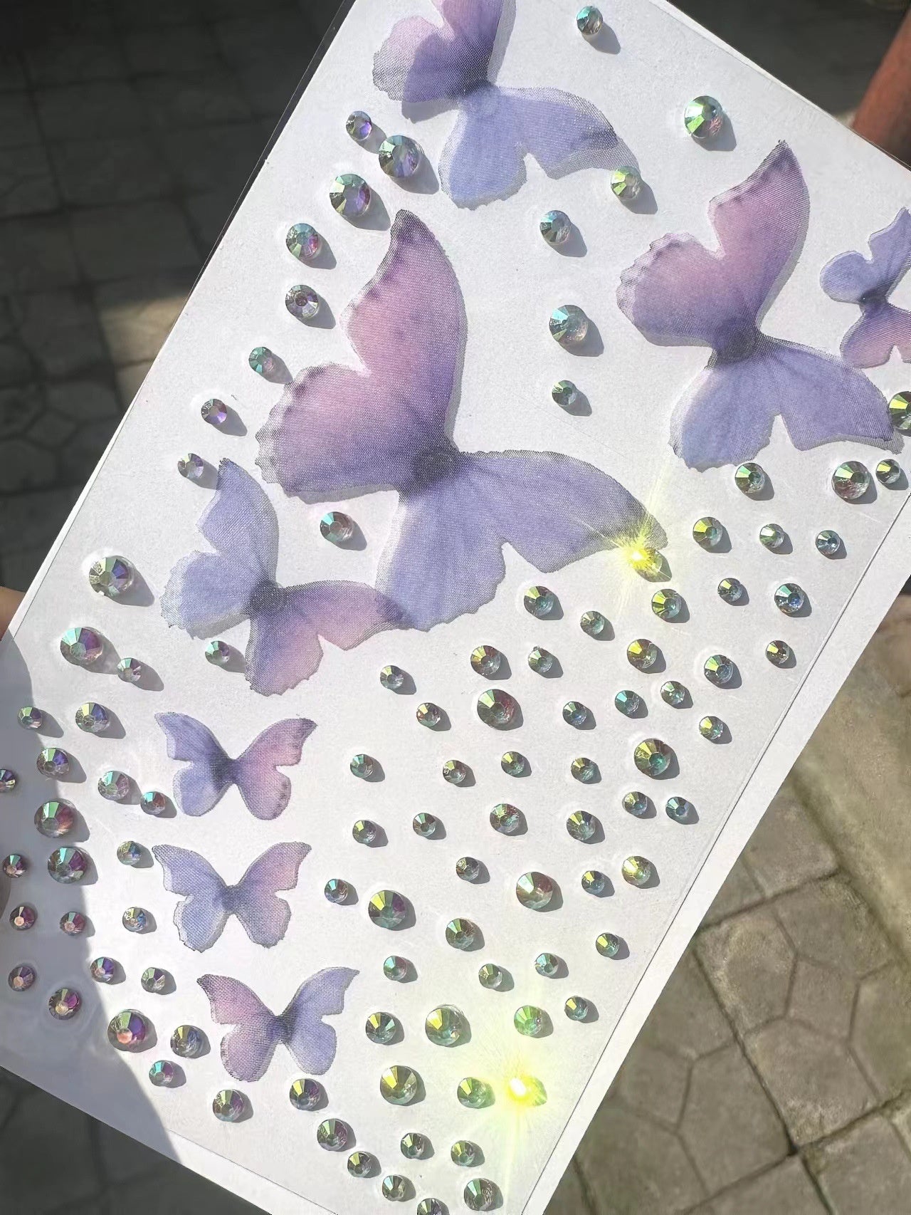 Comes With Sticky Pearl Stick-on Crystals Transparent Photo Shoot