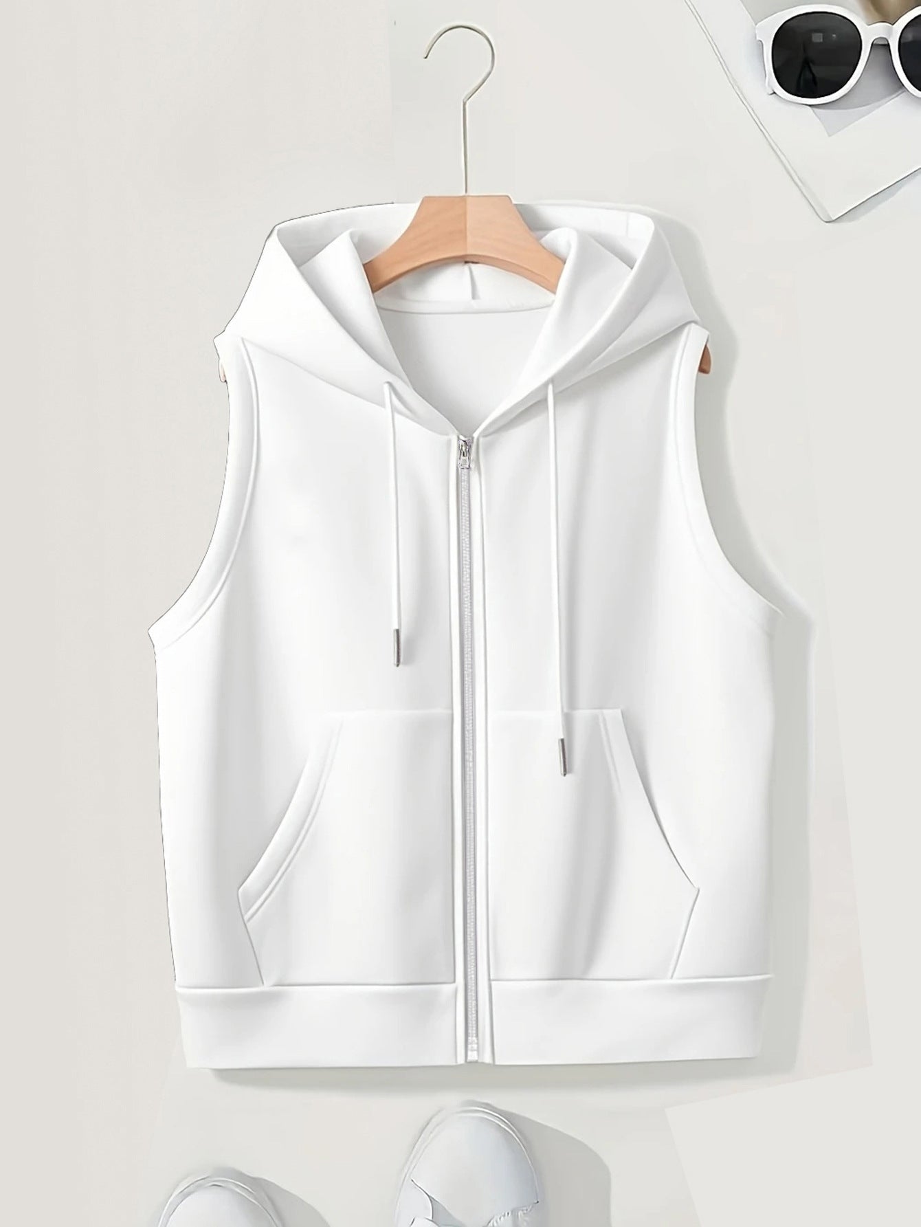 Women's Sleeveless Slim-fit Cardigan Zip Sweater