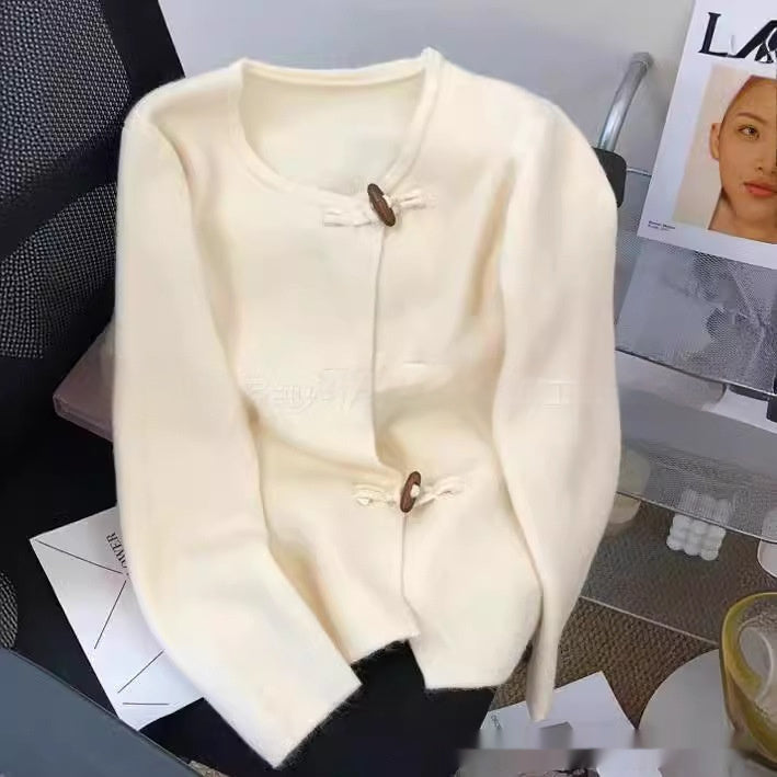 Round Neck Gentle Temperament Horn Button Sweater Coat