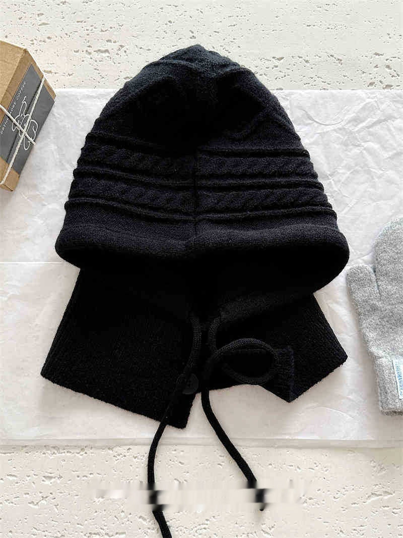 Female Casual Woolen Yarn Knitted Hat