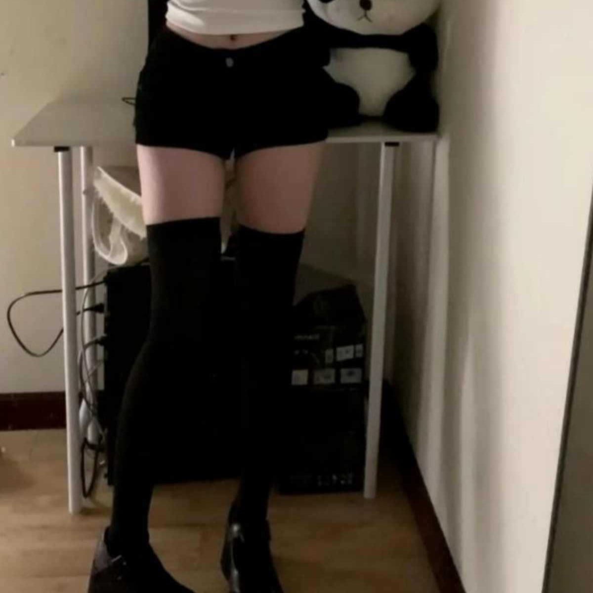 Stretchy Tight-fitting Black Denim Hot Shorts For Spring And Fall New Style
