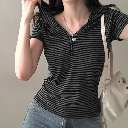 Sweet And Spicy Style Contrast Color Striped Zipper Hooded T-shirt