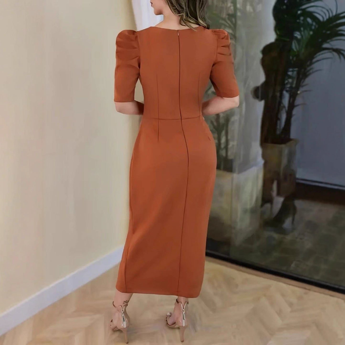 Elegant High-waisted Figure-hugging 3D Floral Short-sleeve Dress