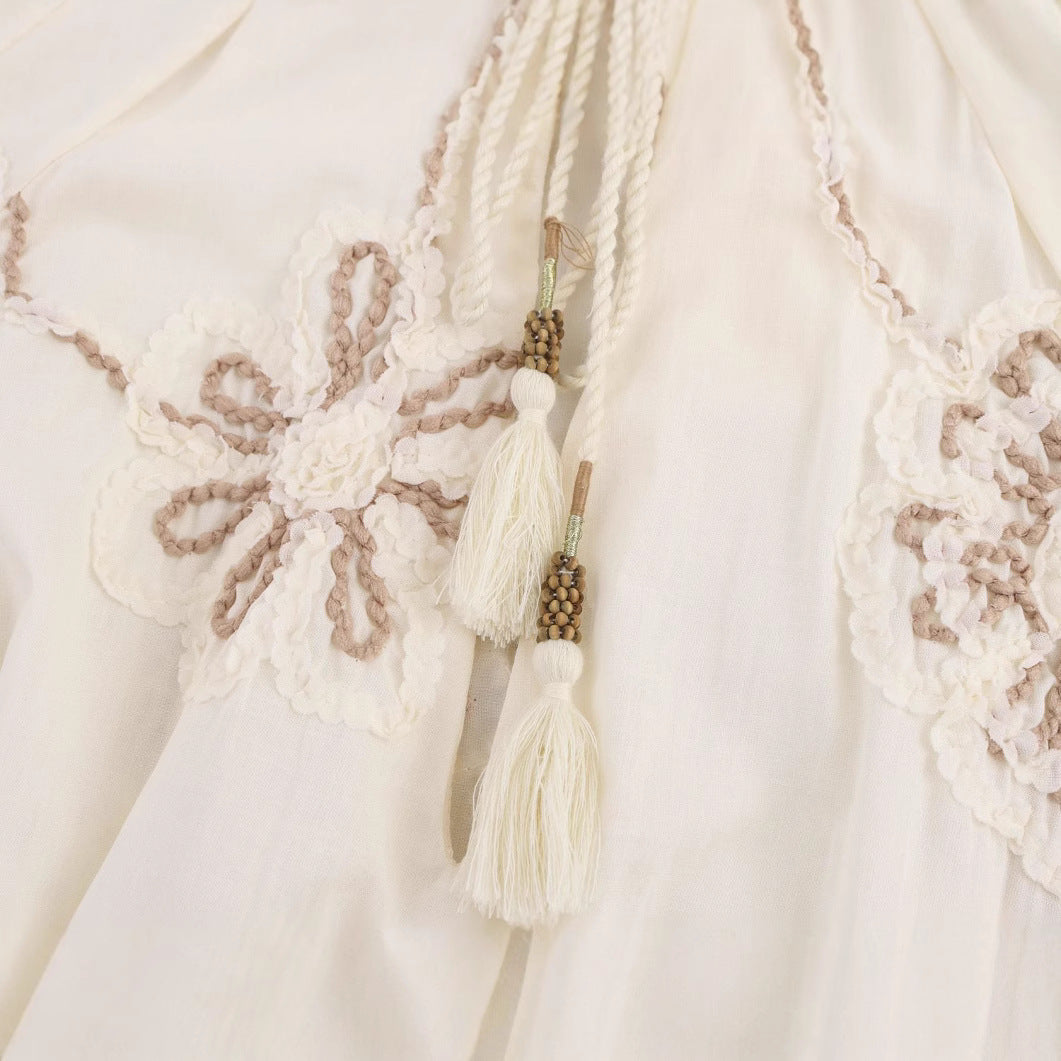 Women's Floral-embroidered V-neck Long-sleeve Top