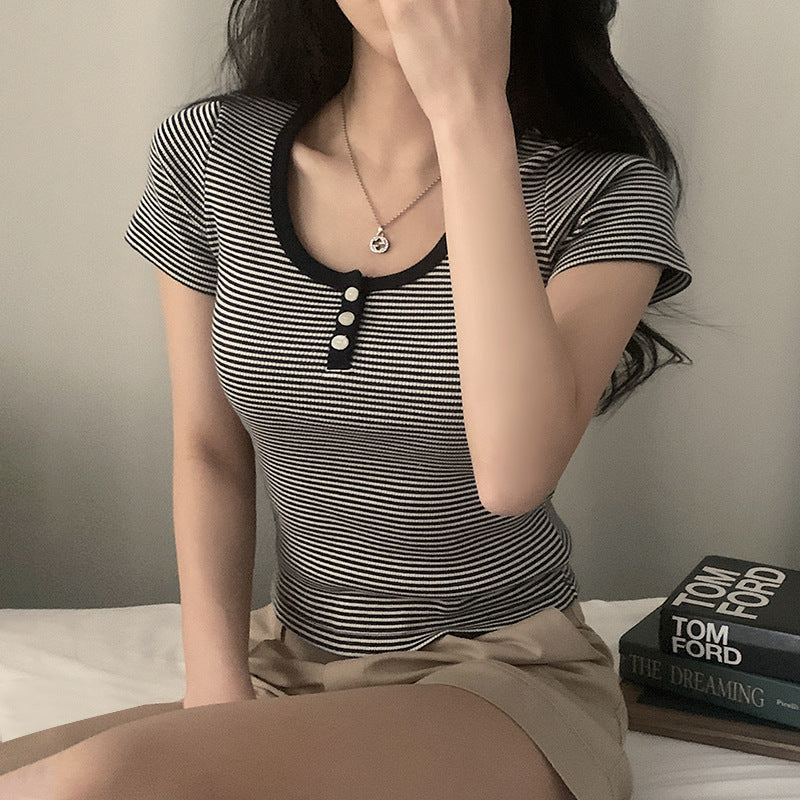 European And American Sweet Girly Style Striped Contrast Color Round Neck Three-button T-shirt