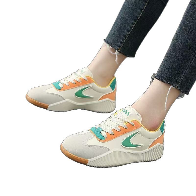 Soft Leather Casual Sneaker Soft Bottom Portable Traveling