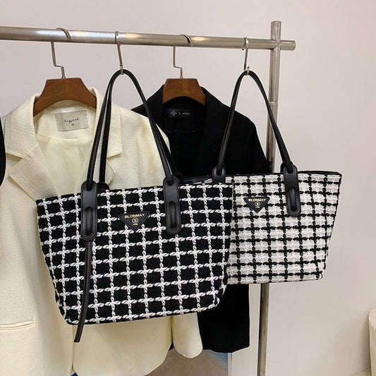 New Women's Woolen Zipper Shoulder Bag Plaid
