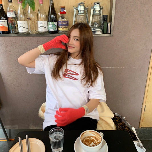 Loose White Bottoming Round Neck Top