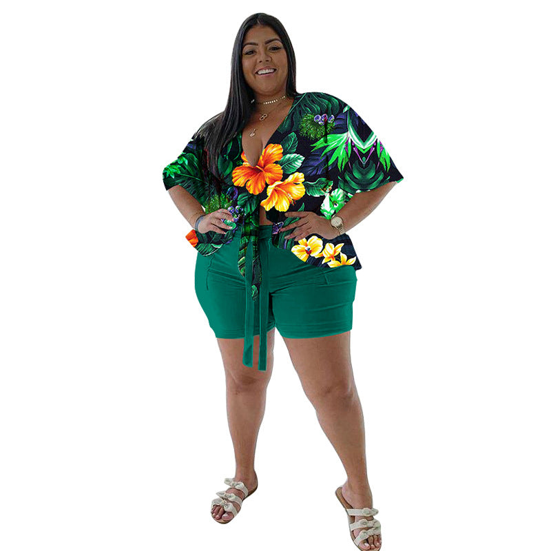 Women's Plus-Size Casual T-Shirt And Shorts Set With Print