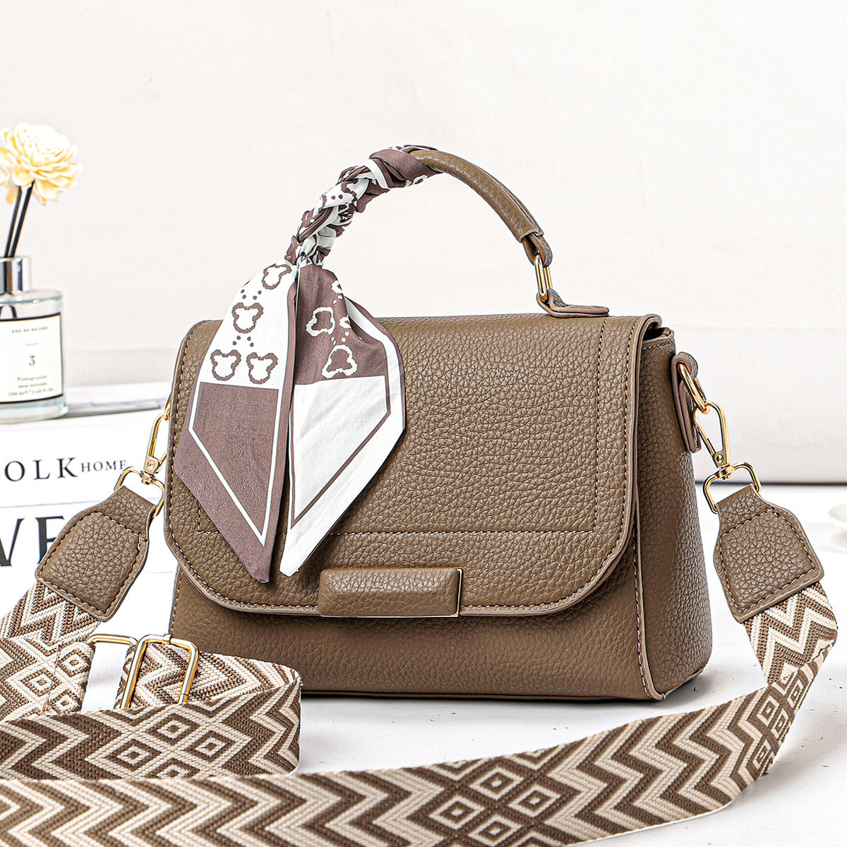 Women's Fashion Personalized All-match Messenger Bag