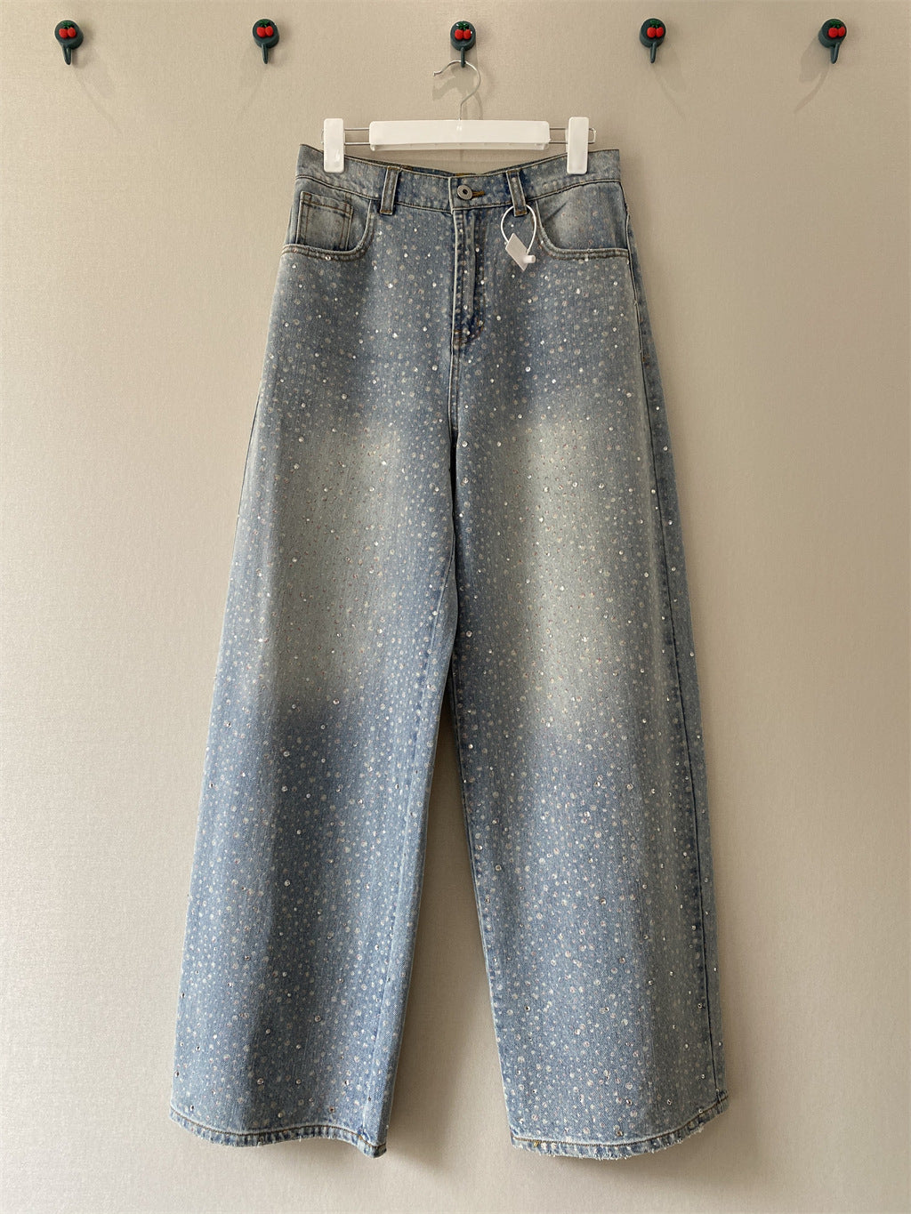 Womens Stylish Distressed Jeans With Rhinestone Detailing