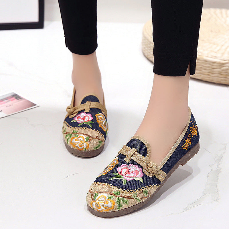 Comfortable And Breathable Embroidered Shoes