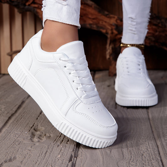 Comfortable Unisex Athletic And Casual Shoes For Men And Women