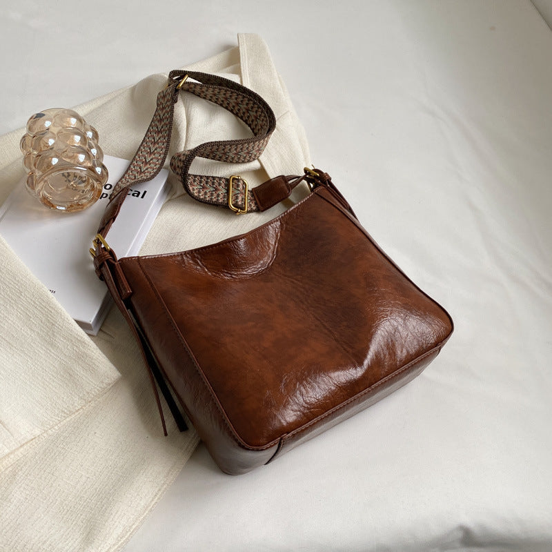 Women's Fashionable And High-end Retro Small Bag