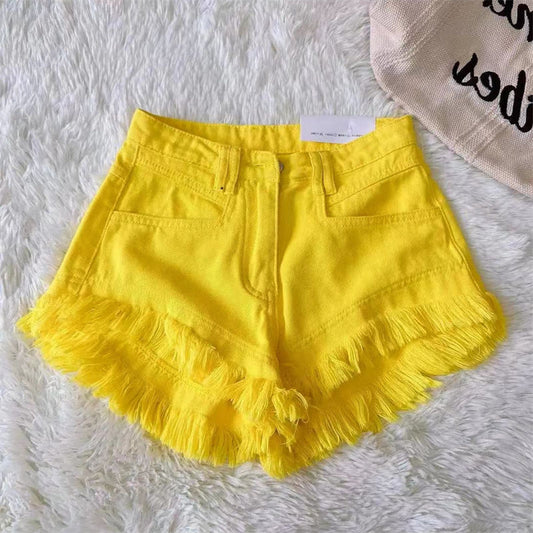 Denimshorts i koreansk og Hongkong-stil med mellemhøj talje, slidte detaljer og kvaster